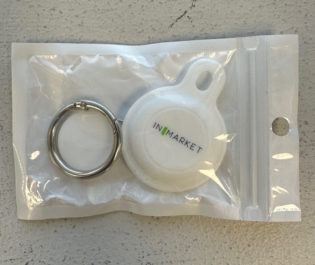 Silicone Waterproof AirTag Keychain Case